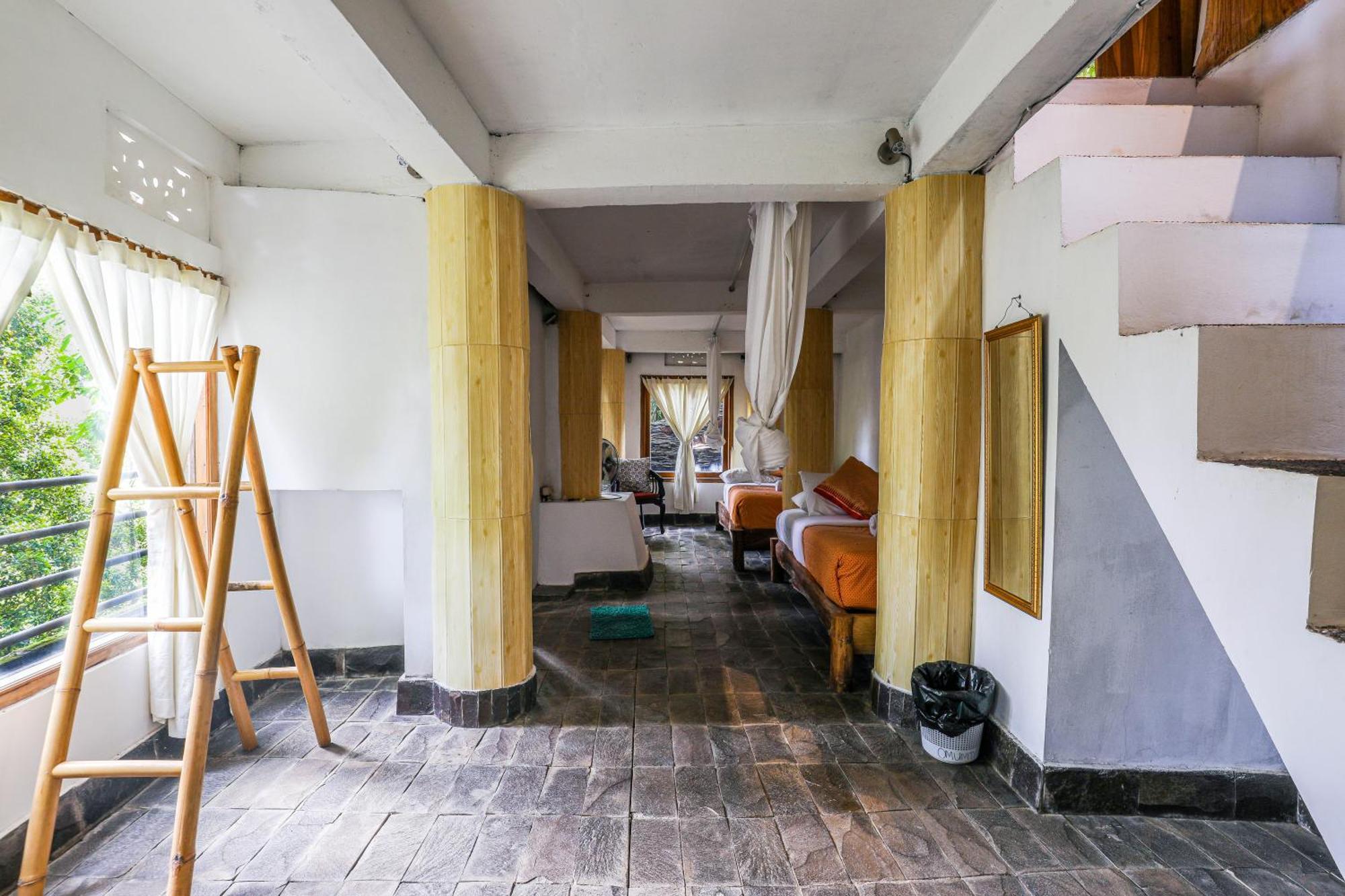 Omunity Bali Hotel ซีงาราจา ภายนอก รูปภาพ