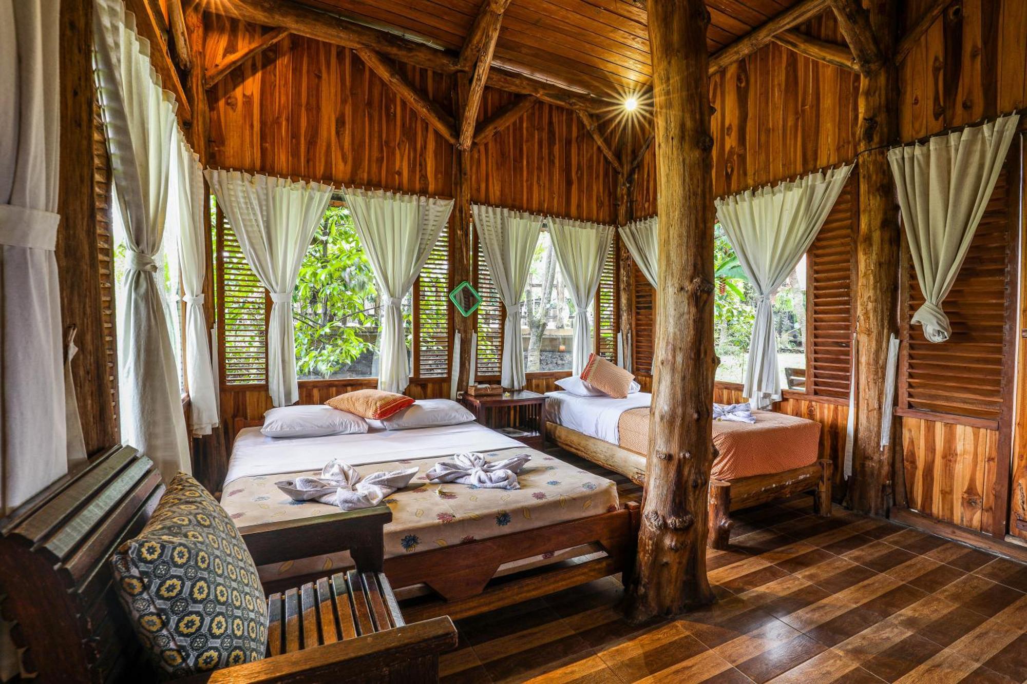 Omunity Bali Hotel ซีงาราจา ภายนอก รูปภาพ