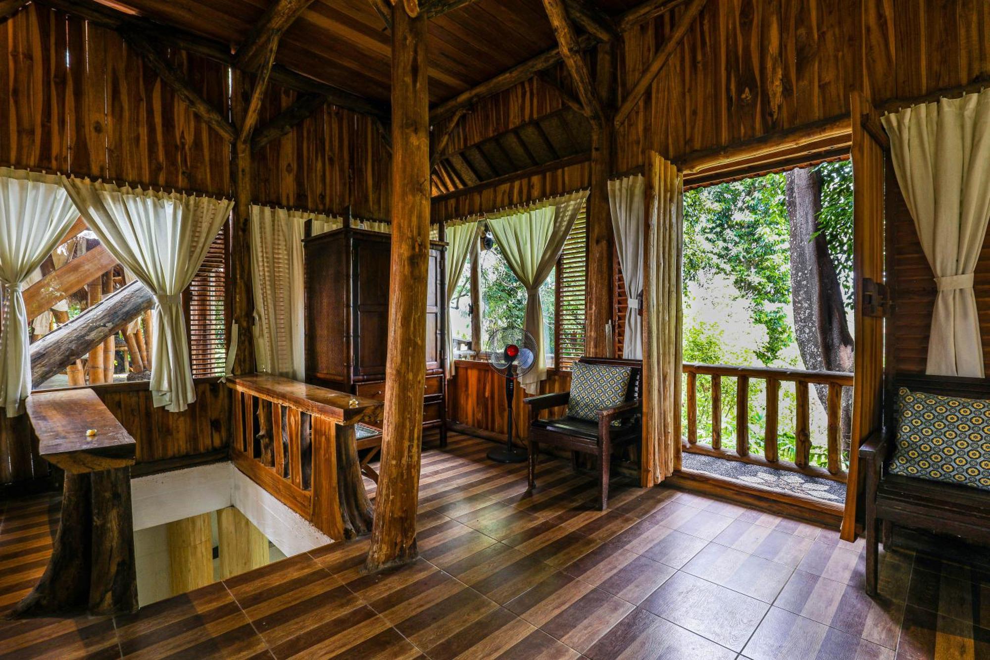 Omunity Bali Hotel ซีงาราจา ภายนอก รูปภาพ